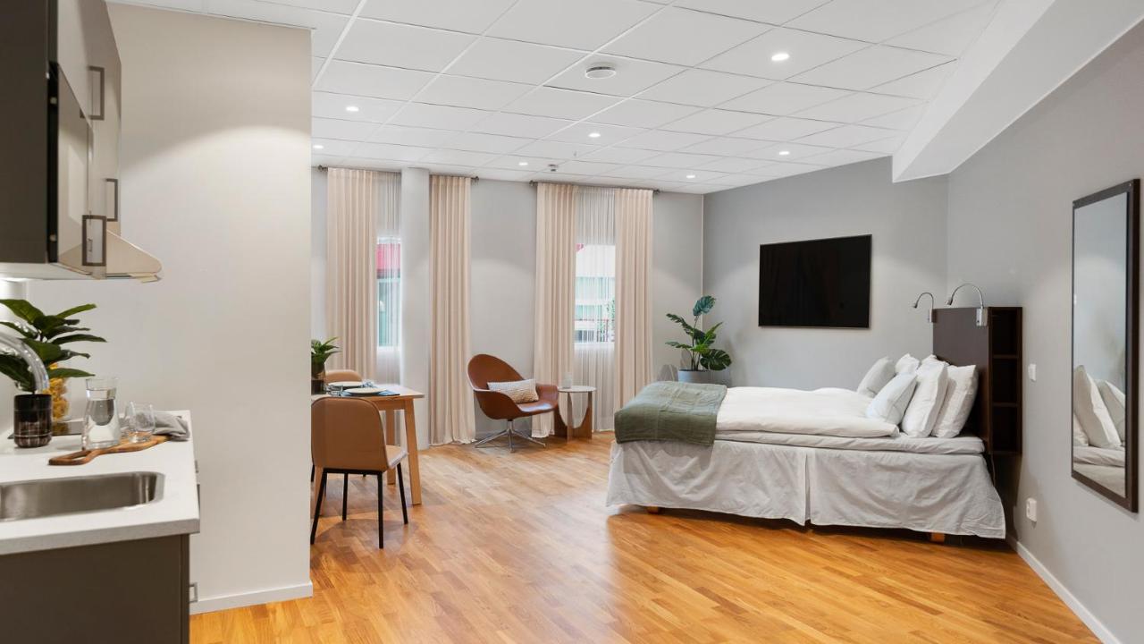 Aparthotel Apartdirect Arlandastad *