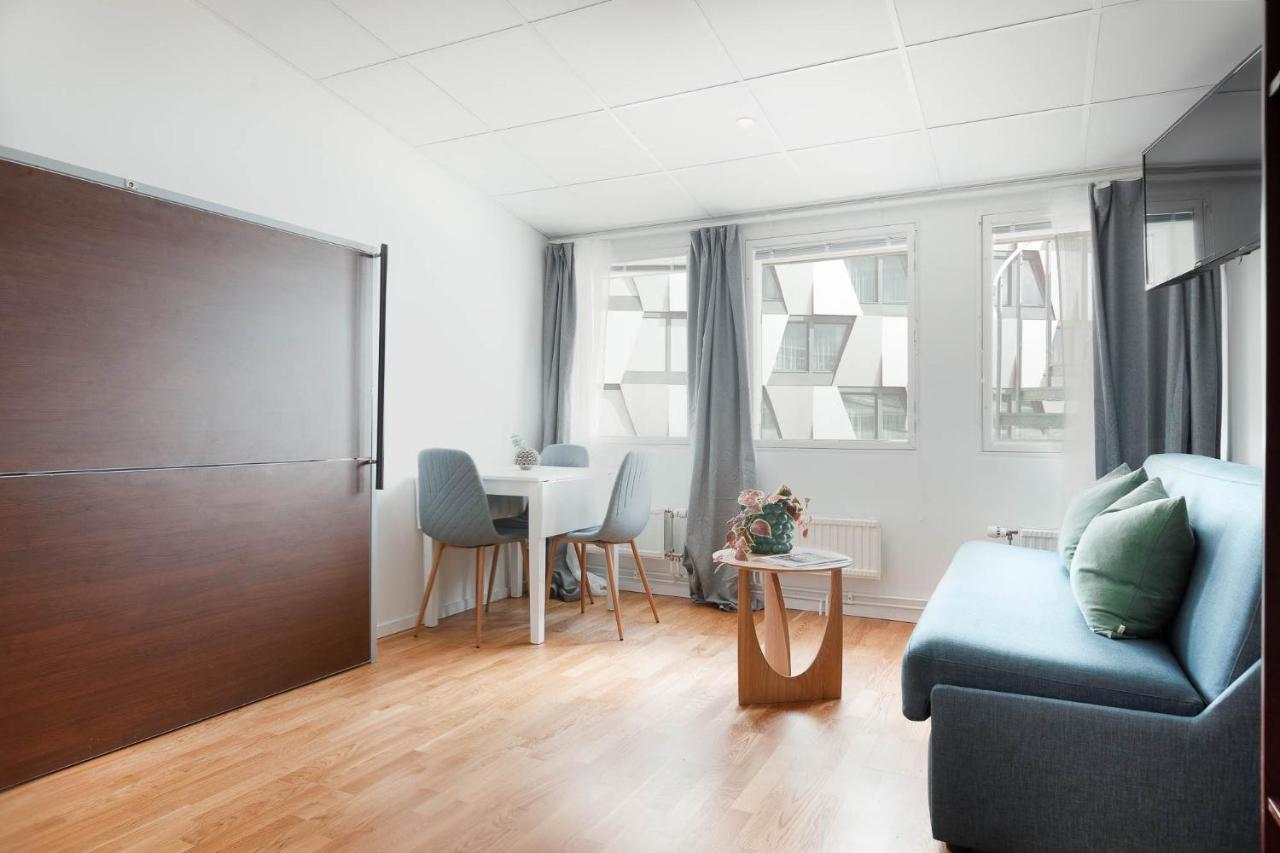 Aparthotel Apartdirect Arlandastad