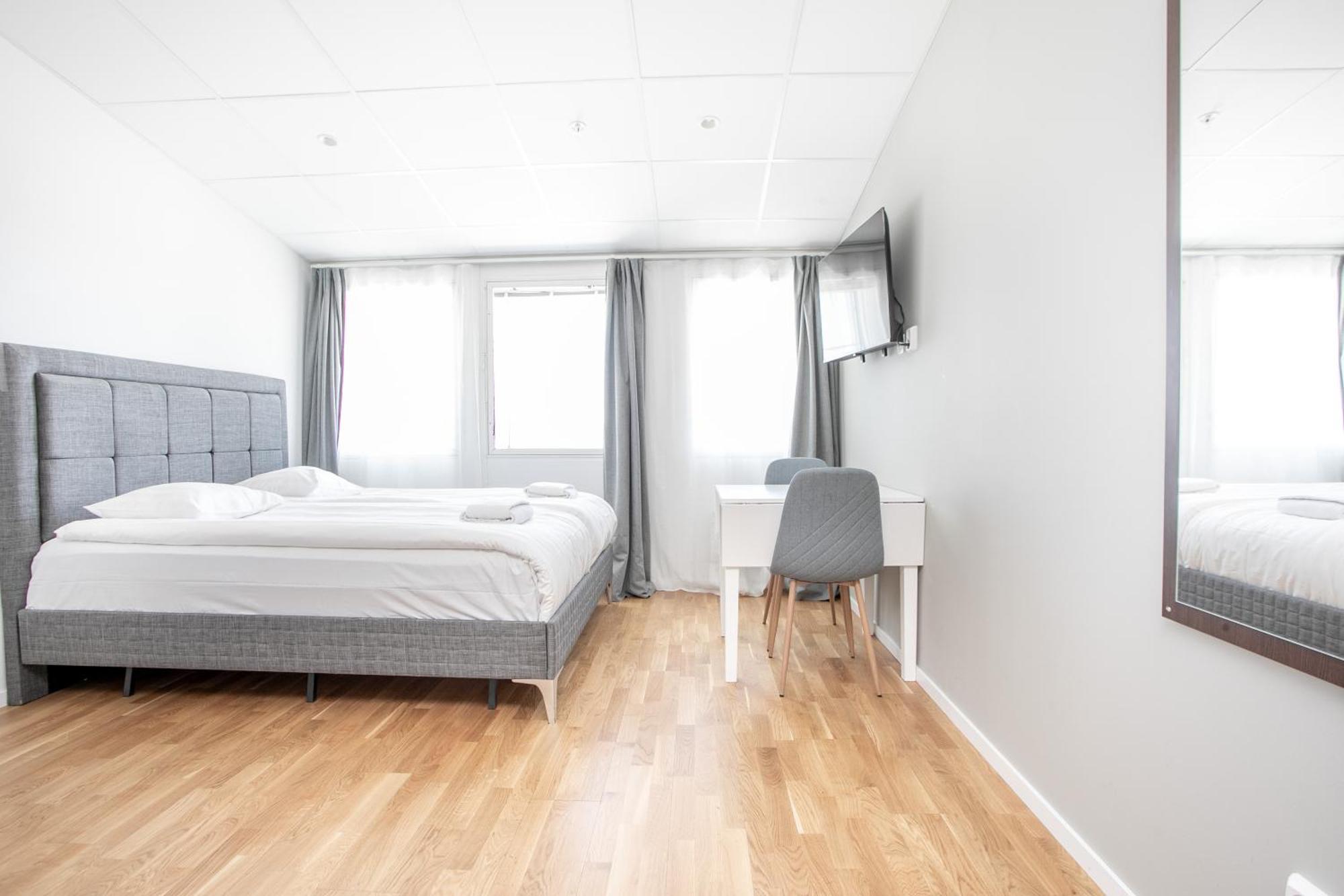 Aparthotel Apartdirect Arlandastad *